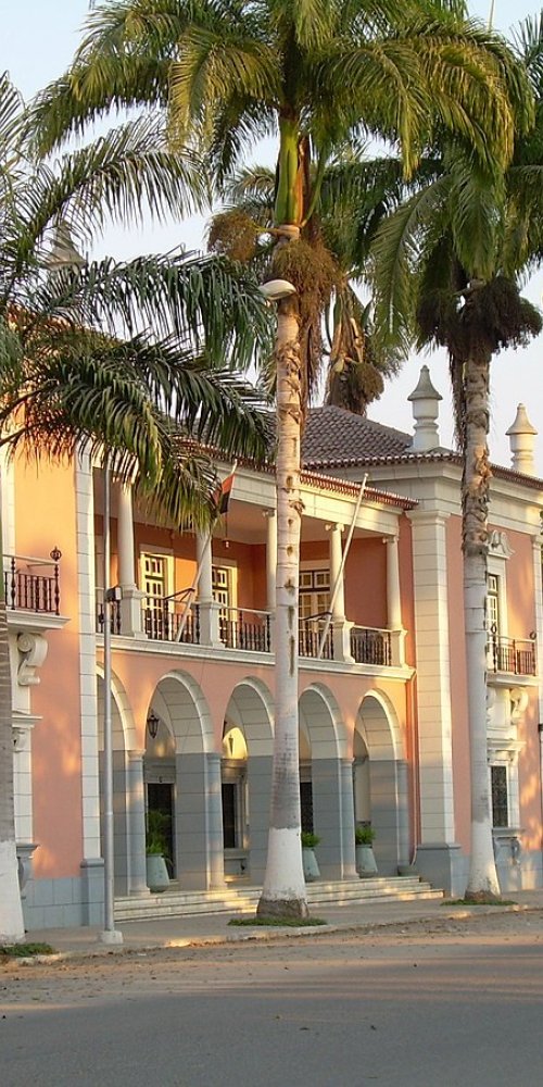 Getting around in Benguela