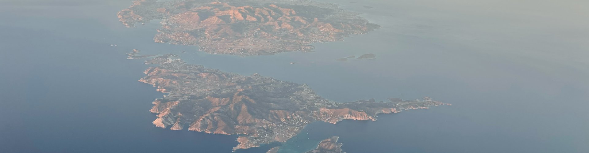 Sunset over Páros, GR guest rooms