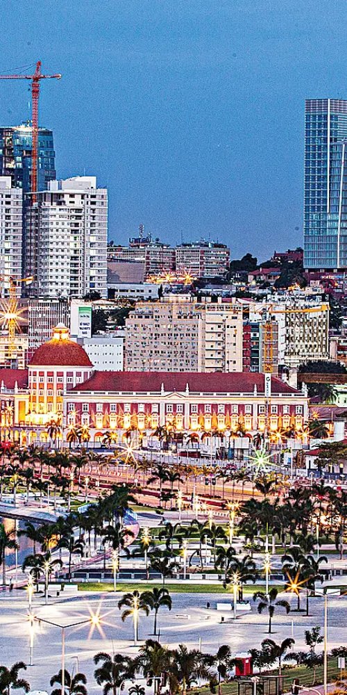 Getting around Luanda