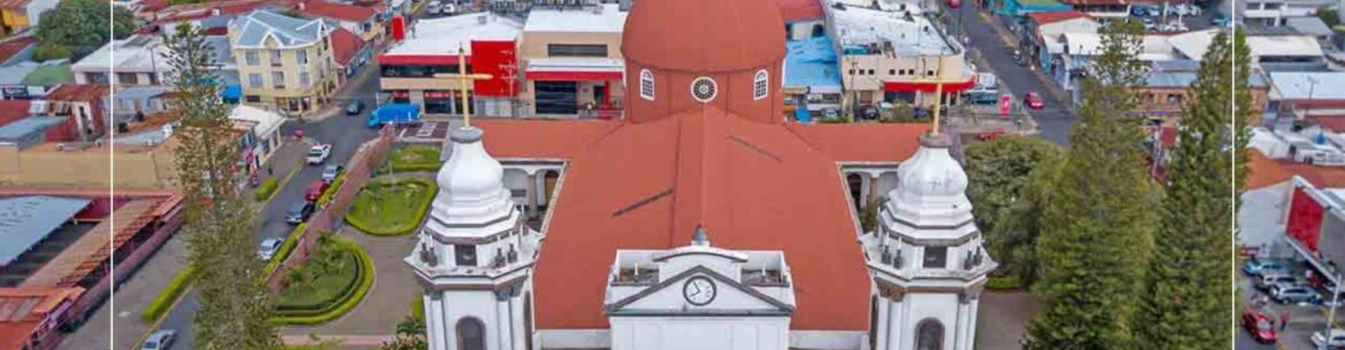 Guest rooms and local scenes in Alajuela, CR